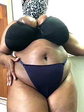 servingBigTitis online show from 6, 10, 2025