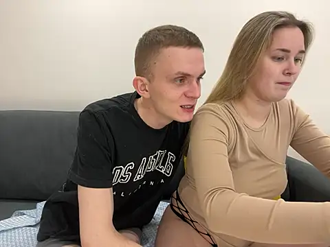 alisanikita online show from 24, 2, 2025