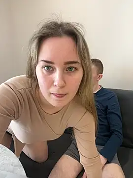 alisanikita online show from 3, 3, 2025