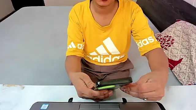 Queen Couple online show from 19, 9, 2025