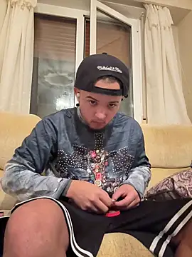 yeiyei oficial online show from 13, 10, 2025