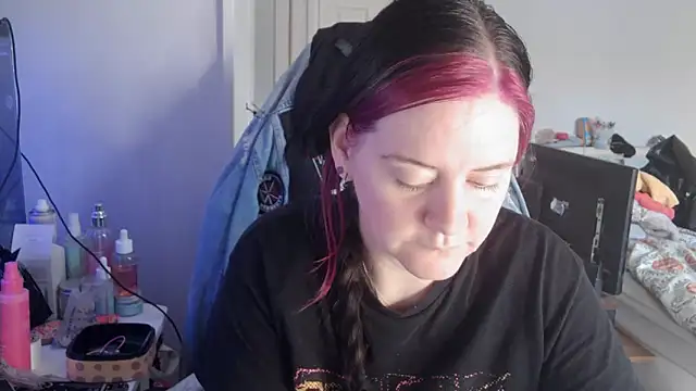 Snapshot of AureliaXOX chatting on 15, 10, 2025 AureliaXOX online show from 15, 10, 2025