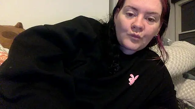 Snapshot of AureliaXOX chatting on 5, 11, 2025 AureliaXOX online show from 5, 11, 2025