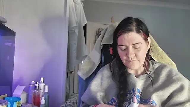 AureliaXOX online show from 13, 1, 2026