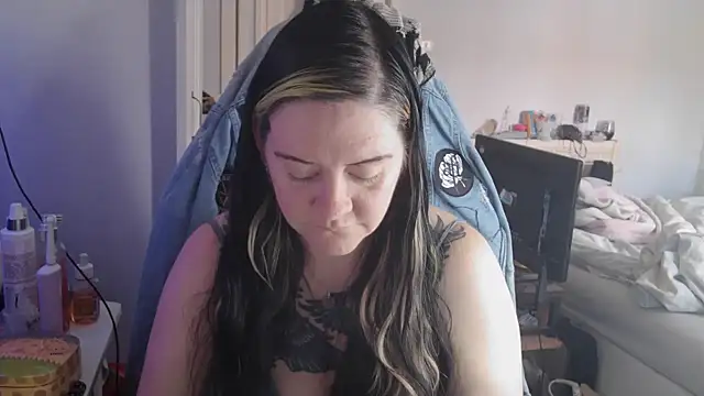 Snapshot of AureliaXOX chatting on 21, 9, 2025 AureliaXOX online show from 21, 9, 2025