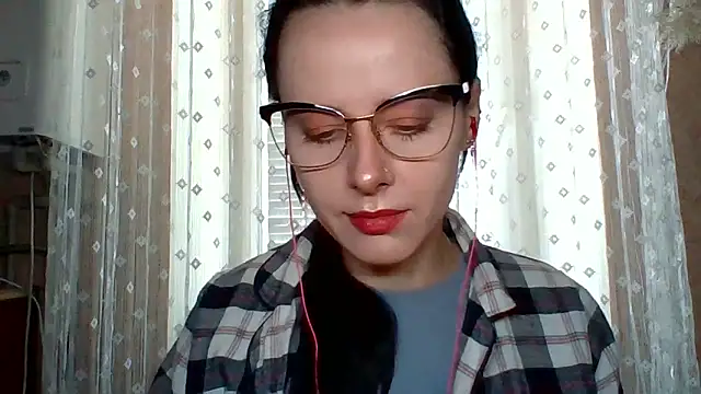 LuminousLady online show from 11, 9, 2025