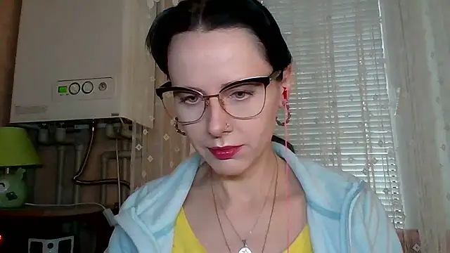 LuminousLady online show from 9, 10, 2025