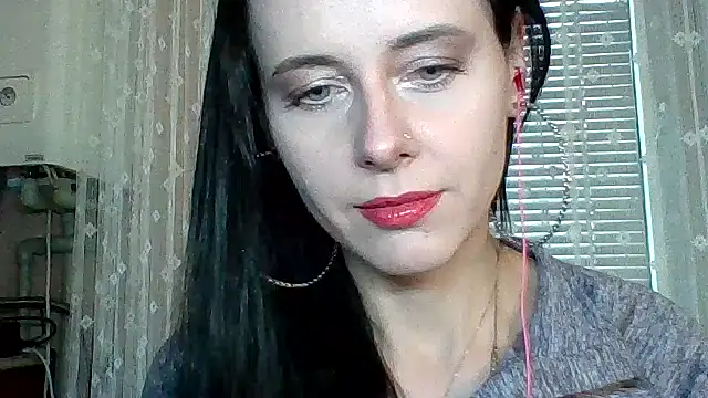 LuminousLady online show from 7, 11, 2025