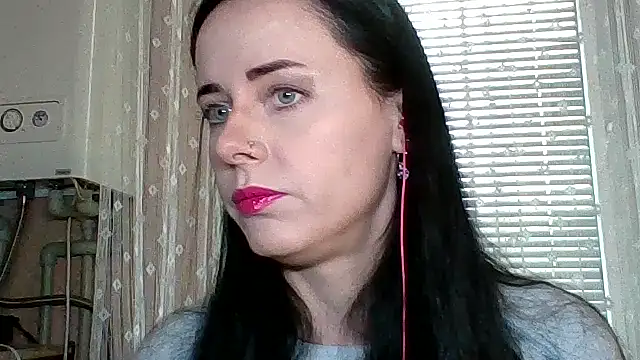 LuminousLady online show from 22, 10, 2025