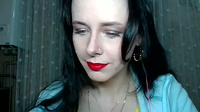 LuminousLady online show from 18, 12, 2025