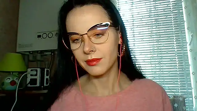 LuminousLady online show from 26, 9, 2025