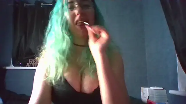 BunnieXO247 online show from 10, 10, 2025