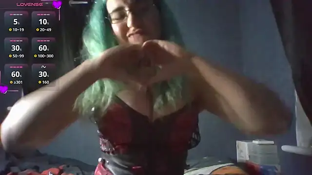 BunnieXO247 online show from 29, 10, 2025