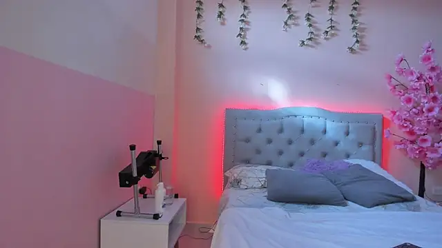 littletammy4u  online show from 3, 10, 2025