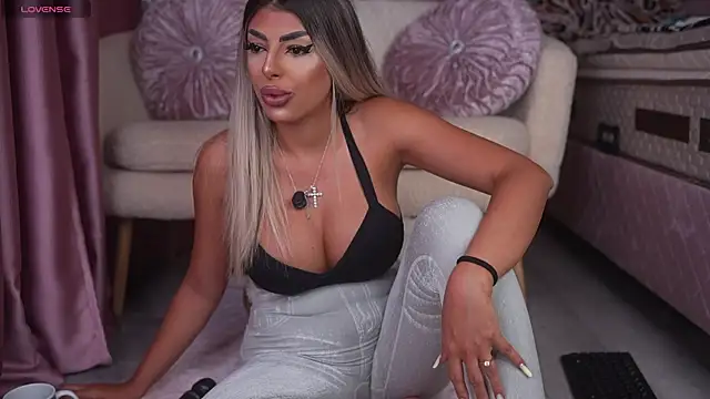 emma goodess  online show from 15, 7, 2026