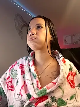 SallyWhitee online show from 28, 2, 2026