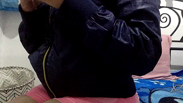 sharonlopez9611 online show from 8, 2, 2026