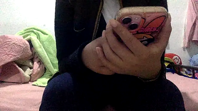 sharonlopez9611 online show from 5, 2, 2026