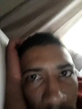 Mineirinho043 online show from 15, 3, 2025