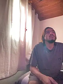 Mineirinho043 online show from 24, 2, 2026