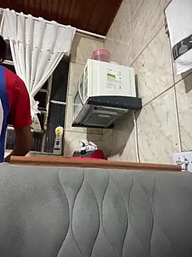 Mineirinho043 online show from 10, 2, 2026