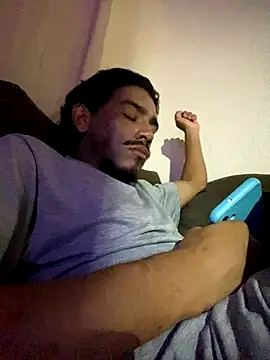 Mineirinho043 online show from 9, 11, 2025