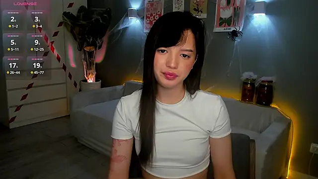 RikoAsada online show from 28, 10, 2025