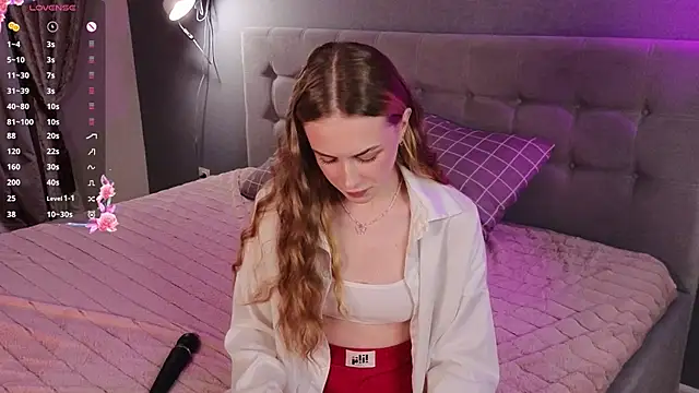 soft babe online show from 12, 9, 2025