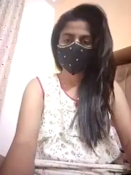 fuungirl38 online show from 15, 4, 2026