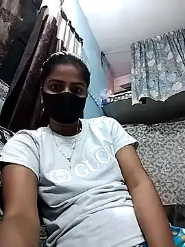 Snapshot of fuungirl38 chatting on 7, 5, 2026 fuungirl38 online show from 7, 5, 2026