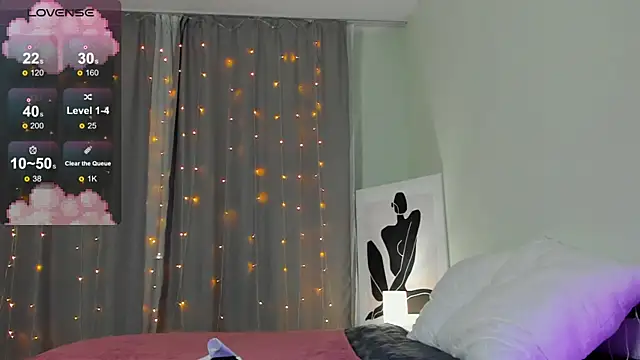 Mia Luw online show from 10, 3, 2025