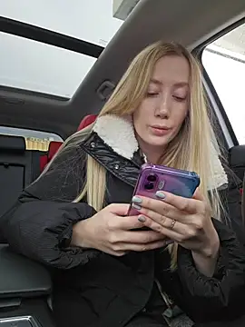 Pussy Drive03 online show from 17, 12, 2025