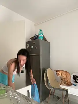 Celine Roxelle online show from 11, 9, 2025