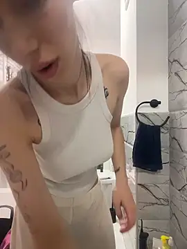 Celine Roxelle online show from 31, 5, 2026