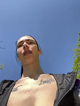 Celine Roxelle online show from 5, 5, 2026