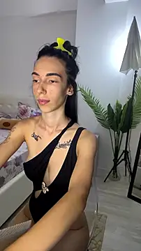 Snapshot of Celine_Roxelle chatting on 6, 7, 2026 Celine Roxelle online show from 6, 7, 2026