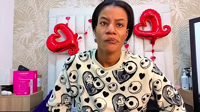 dafnnelewis online show from 21, 2, 2026