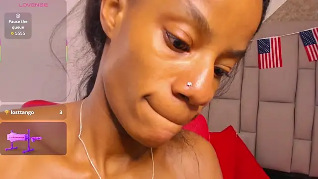 Snapshot of dafnnelewis chatting on 16, 9, 2025 dafnnelewis online show from 16, 9, 2025