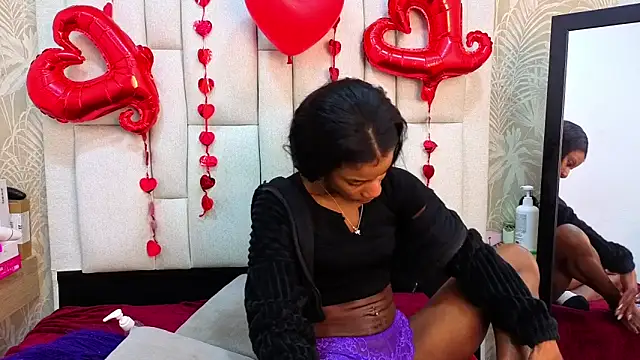 dafnnelewis online show from 17, 2, 2026