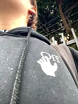 Maggie Geller online show from 19, 11, 2025