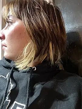 Maggie Geller online show from 8, 3, 2025