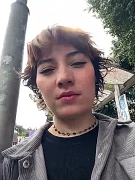 Maggie Geller online show from 25, 2, 2026