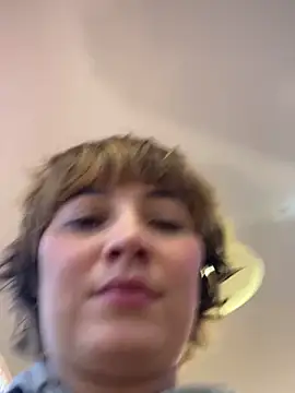 Maggie Geller online show from 3, 3, 2026