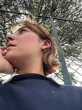 Maggie Geller online show from 19, 12, 2025