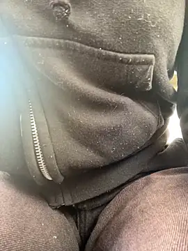 Maggie Geller online show from 4, 4, 2026