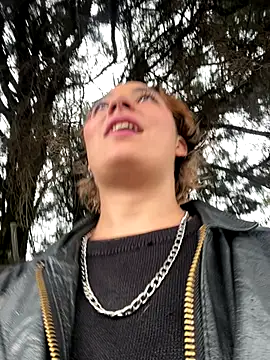 Maggie Geller online show from 22, 12, 2025