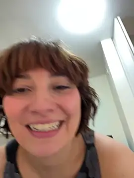 Maggie Geller online show from 10, 6, 2026
