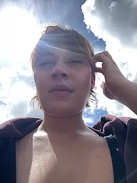 Maggie Geller online show from 3, 12, 2025