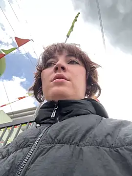 Maggie Geller online show from 15, 5, 2026