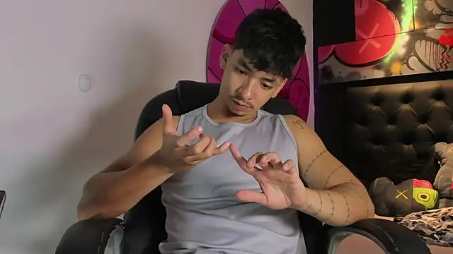 ISAAC CRYSTON online show from 12, 11, 2025